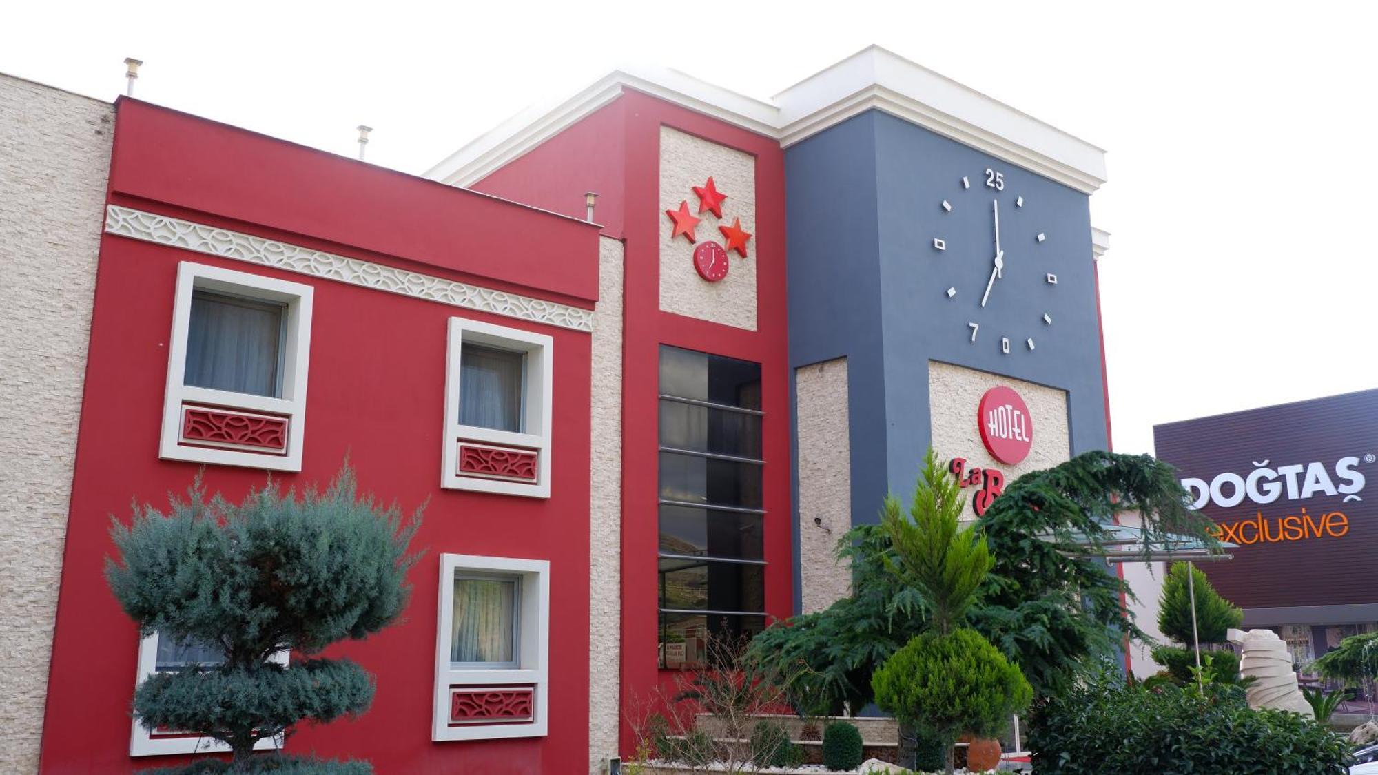 Hotel Labella Bergama Bagian luar foto