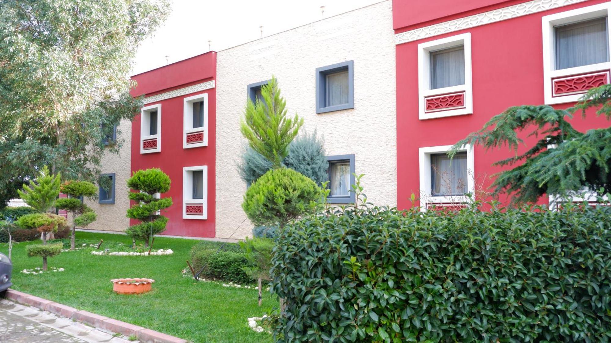 Hotel Labella Bergama Bagian luar foto