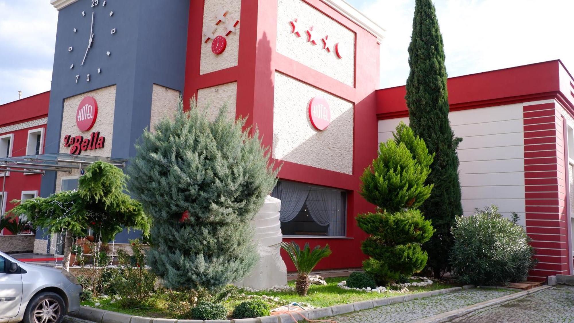 Hotel Labella Bergama Bagian luar foto
