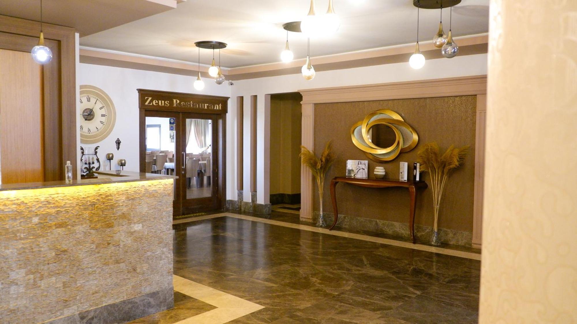 Hotel Labella Bergama Bagian luar foto