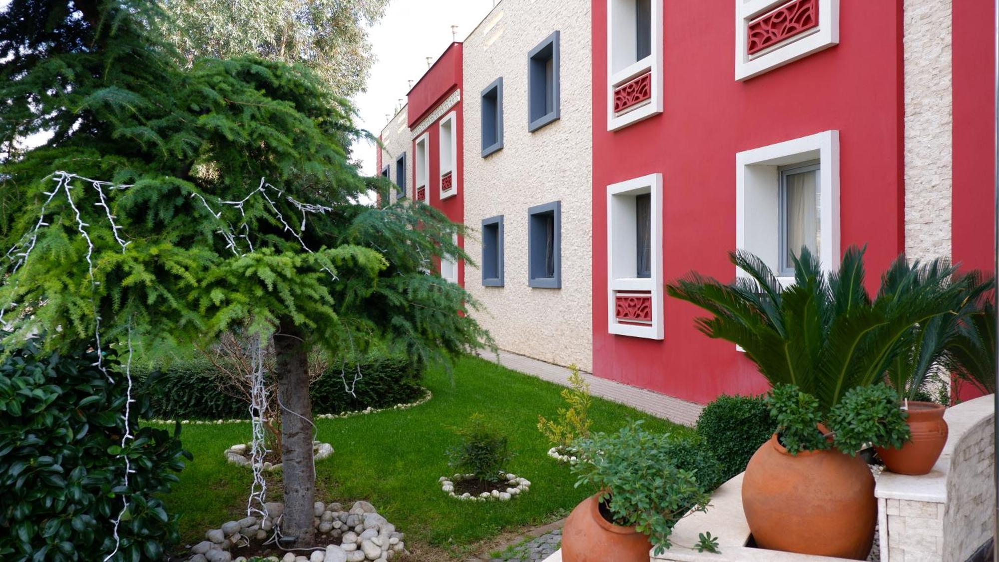 Hotel Labella Bergama Bagian luar foto